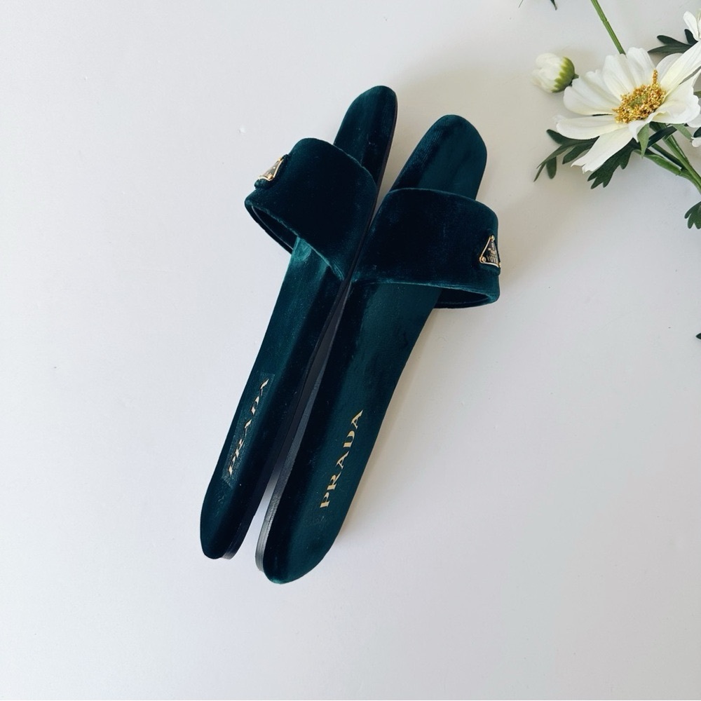 Prada Women’s Triangle Logo Dark Green Velvet Slide Sandals - Picture 8 of 13